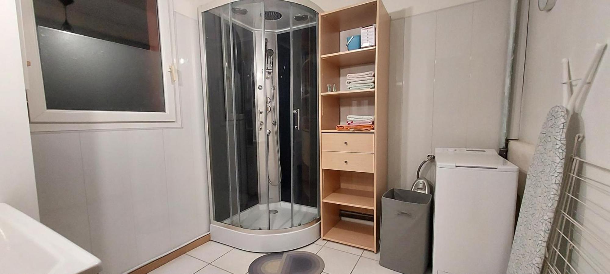 Le Barcares Logement Climatise Pour 6 Personnes, Draps Et Serviettes Non Fournis Air-Conditioned Accommodation For 6 People, Sheets And Towels Not Provided Alojamiento Con Aire Acondicionado Para 6 Personas, Sabanas Y Toallas No Incluidas Exteriör bild